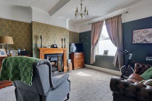 Lounge- click for photo gallery